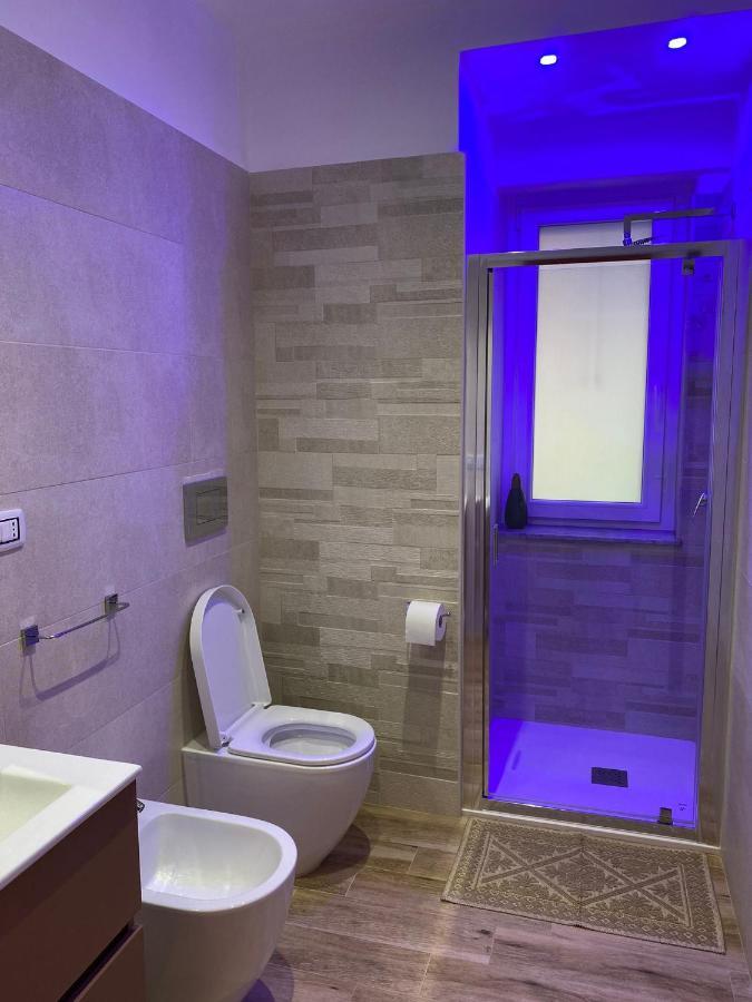 B&B New Paris & Suite Таранто Екстериор снимка