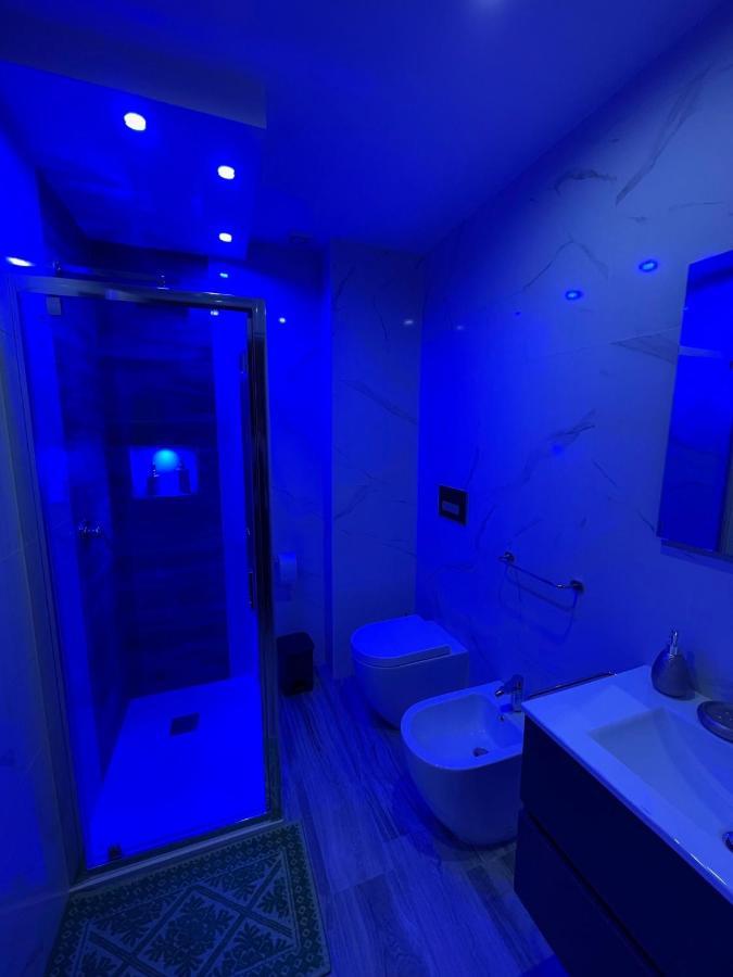 B&B New Paris & Suite Таранто Екстериор снимка